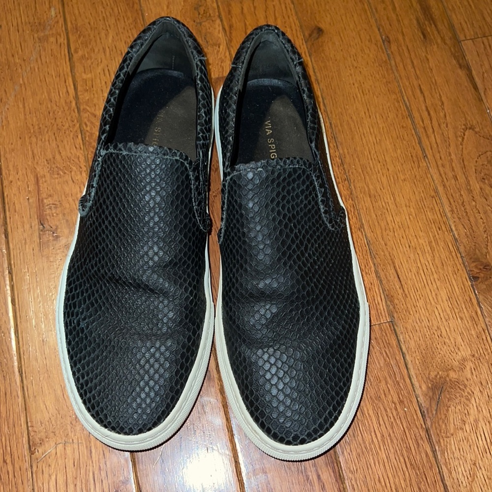 Via Spiga Sara Snake Embossed slip on shoe